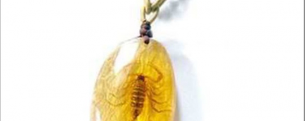 The Tragic Imprint: Pendant of Gasping Air.